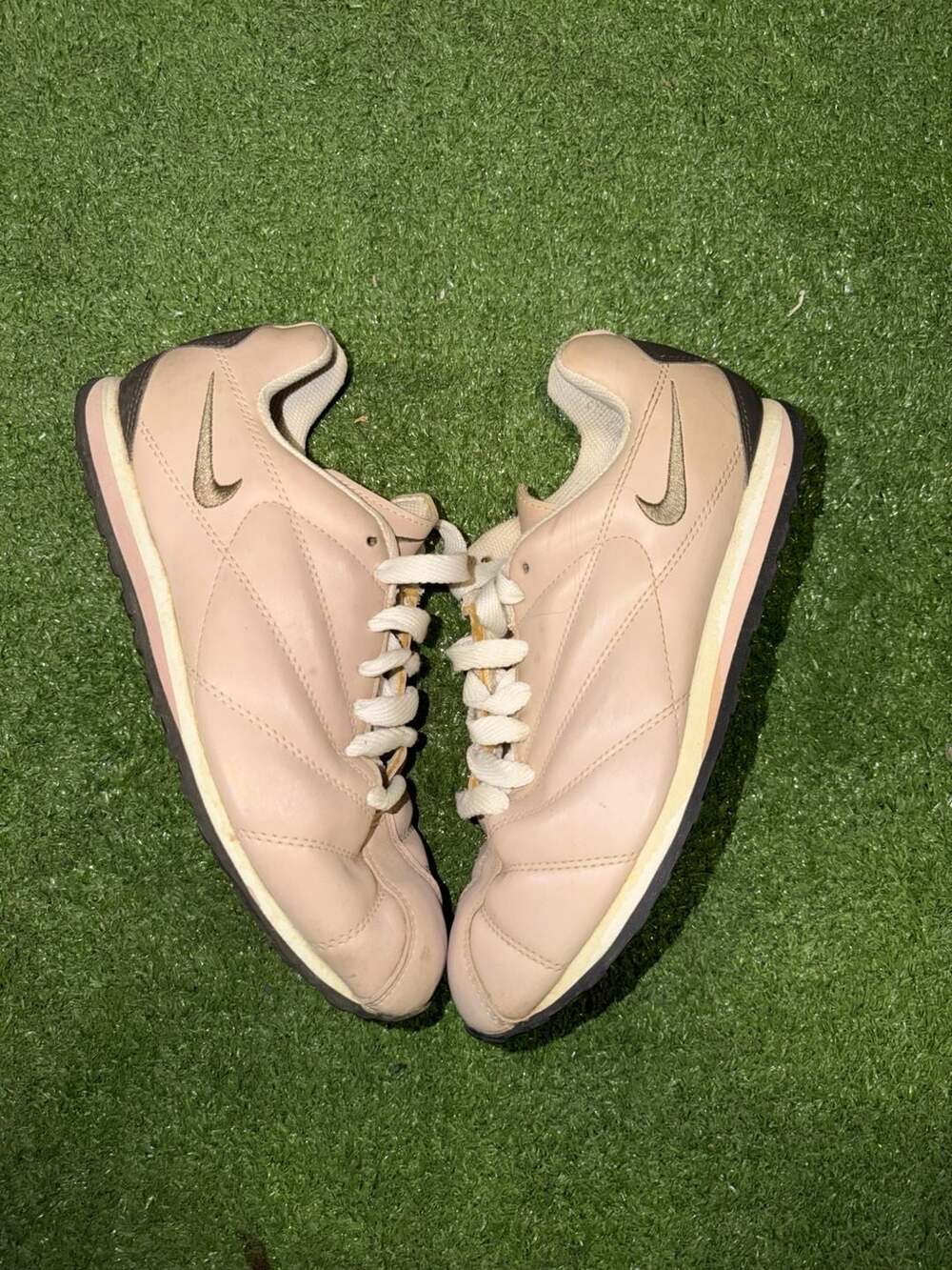 Vintage Nike Libretto WMNS Sneakers Size 8.5